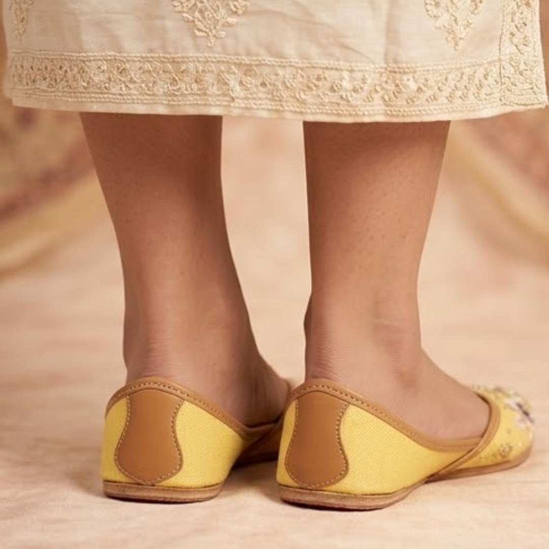 Handcrafted Leather Juttis with Embroidery