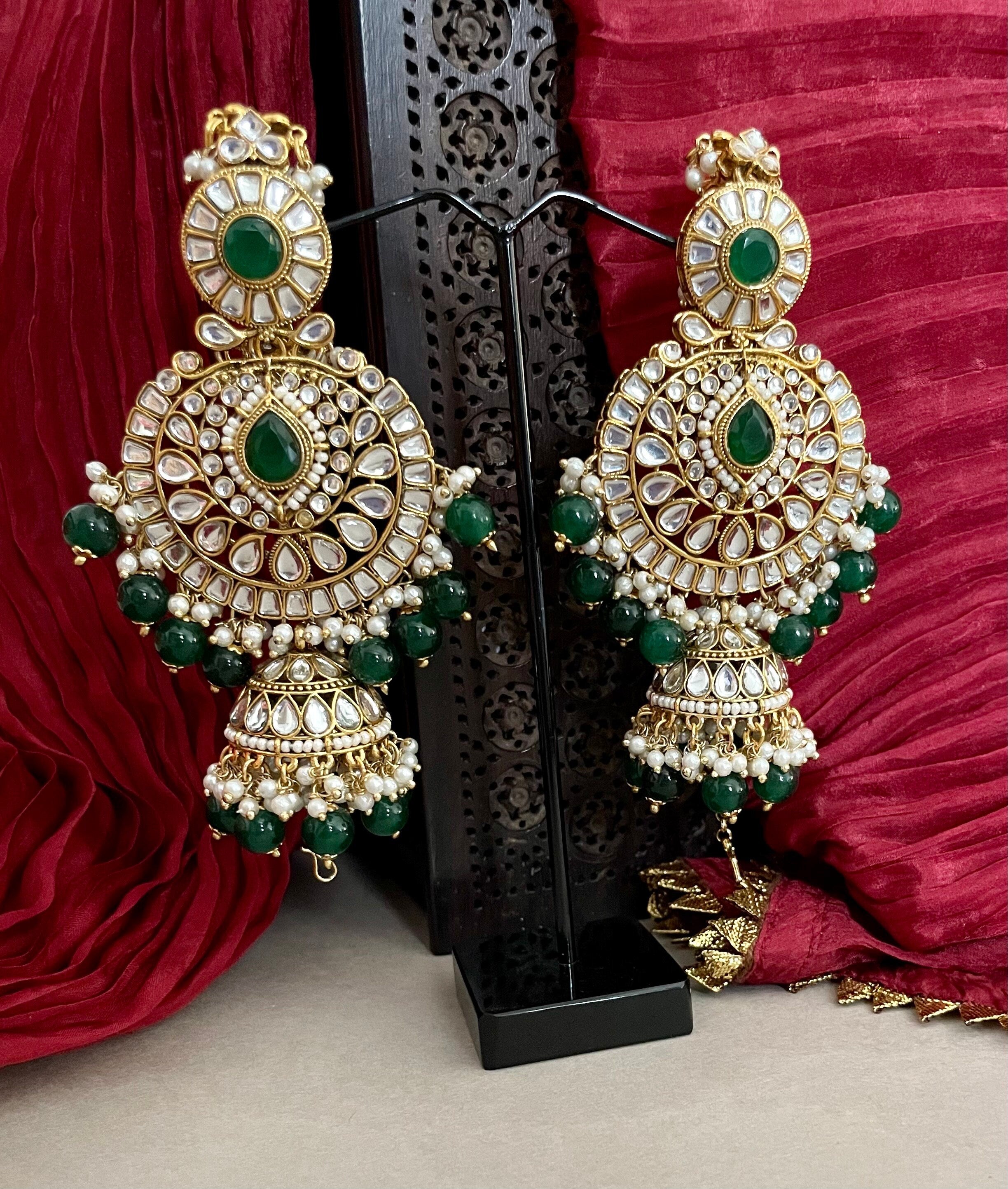 Emerald Green Kundan Bridal Necklace Set