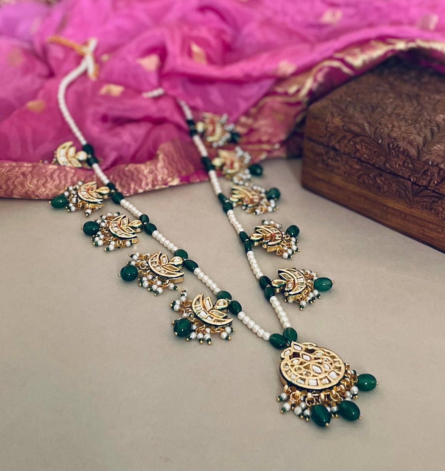 Sabyasachi Inspired/Kundan Bridal Jewelry Set/Full Bridal Set/Emerald Green Bridal Set/Indian Jewelry/Bollywood Jewelry/Wedding Set