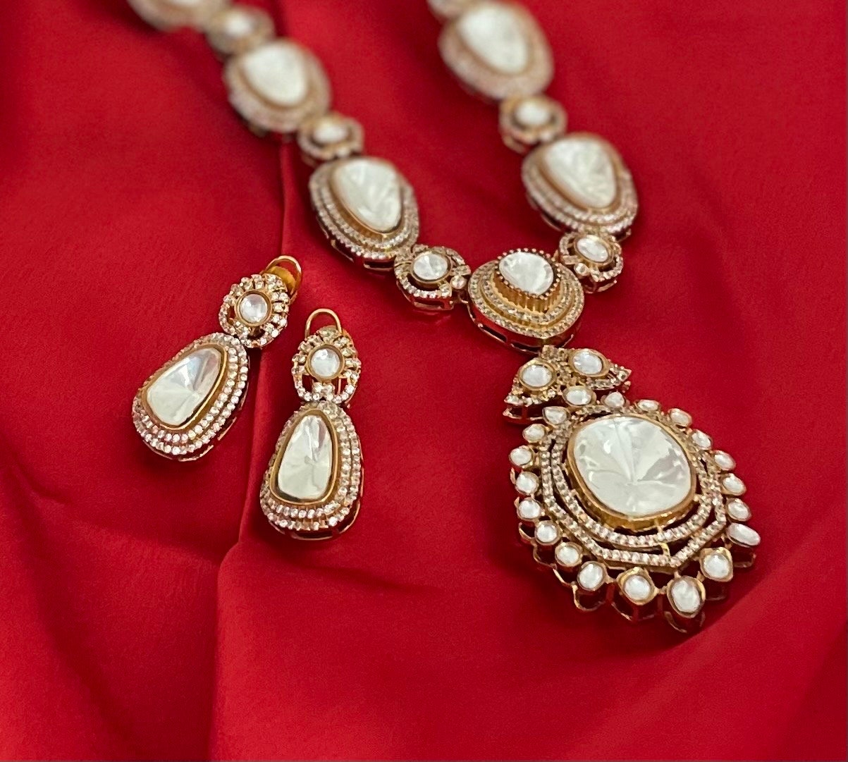 Mossanite Polki Necklace Set