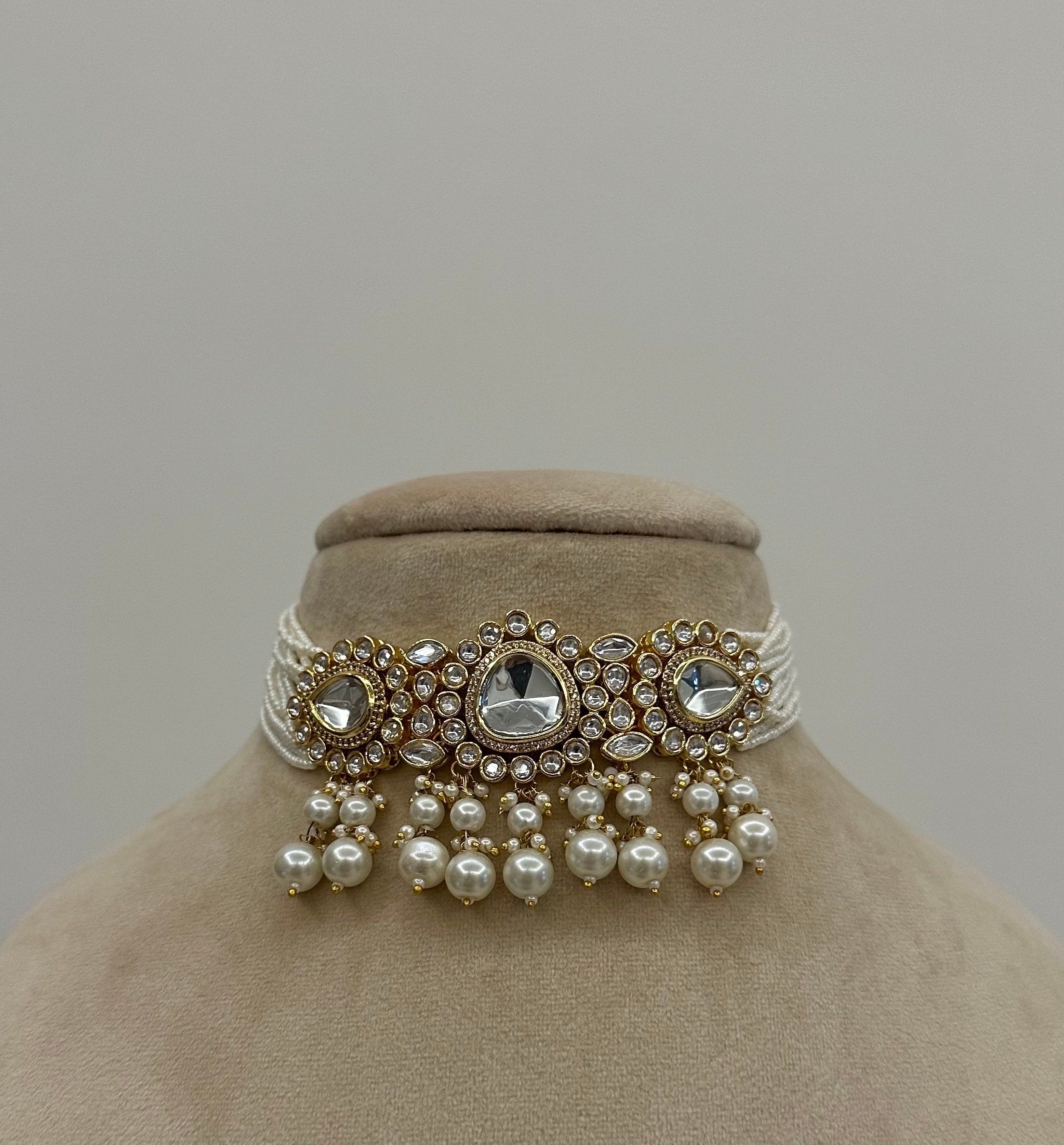 Kundan Choker Necklace Set