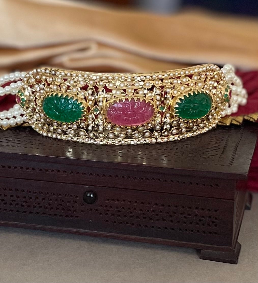 Pink and Green Jadau Choker Necklace Set