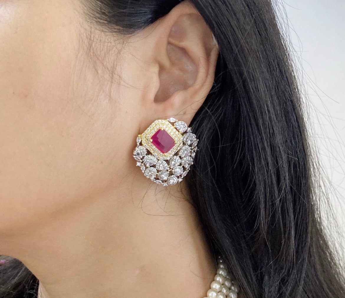 Red Faux Diamond Pearls Necklace Set