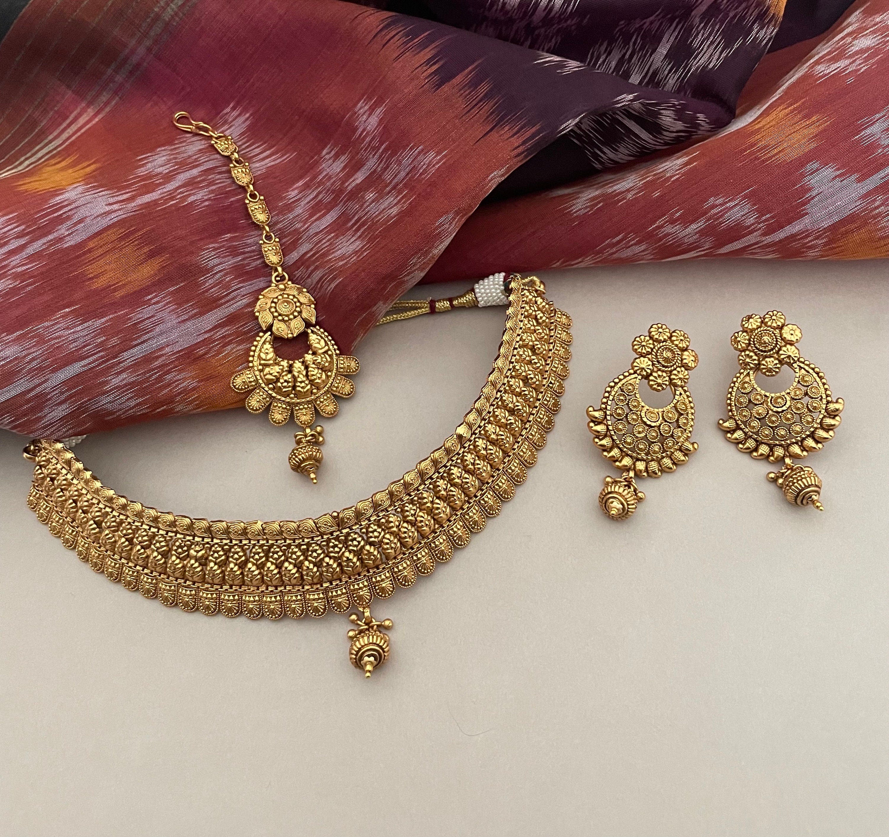 Gold Temple Necklace Set