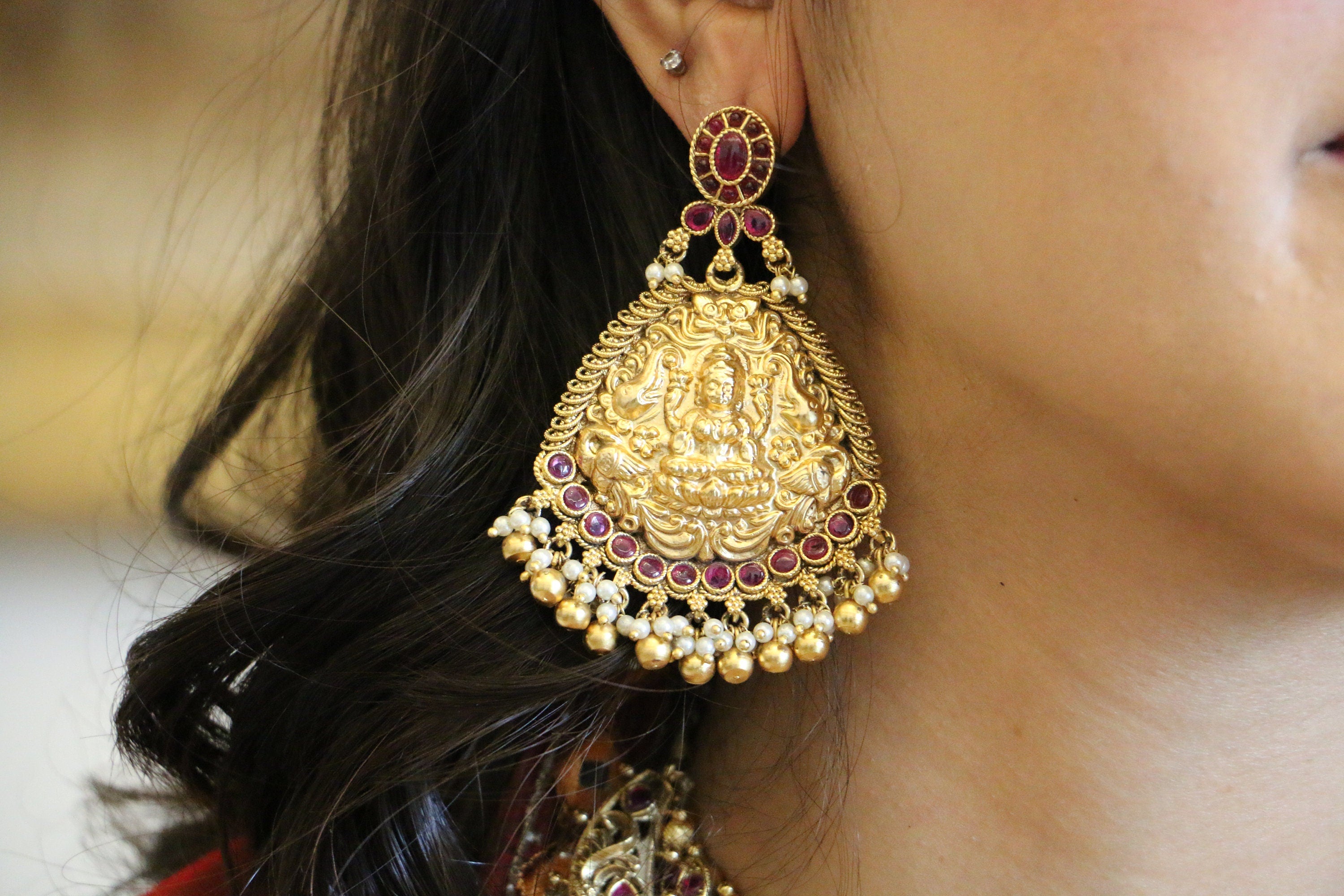 Ruby Red Temple Bridal Necklace Set