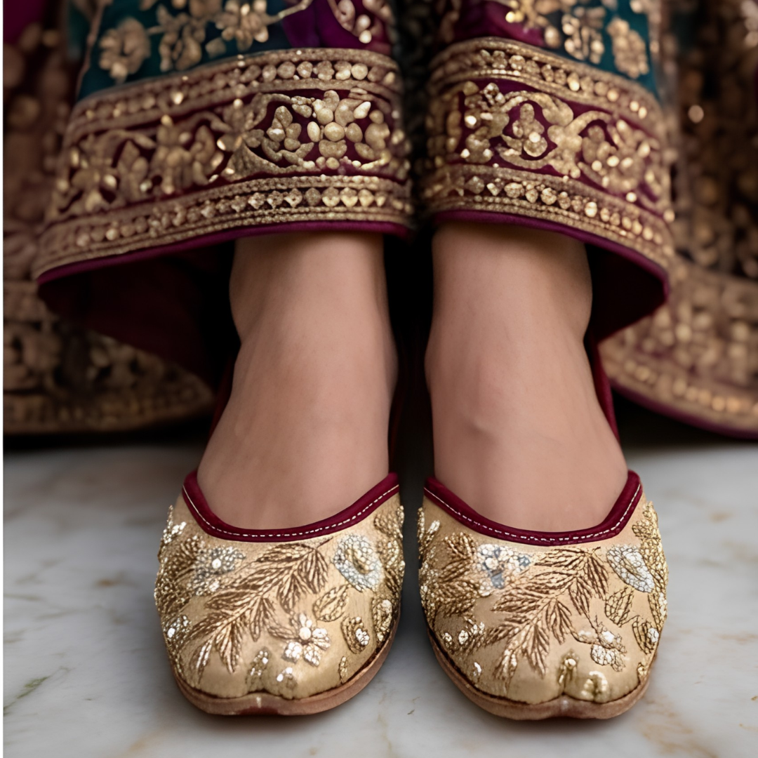 Handcrafted Leather Juttis with Embroidery