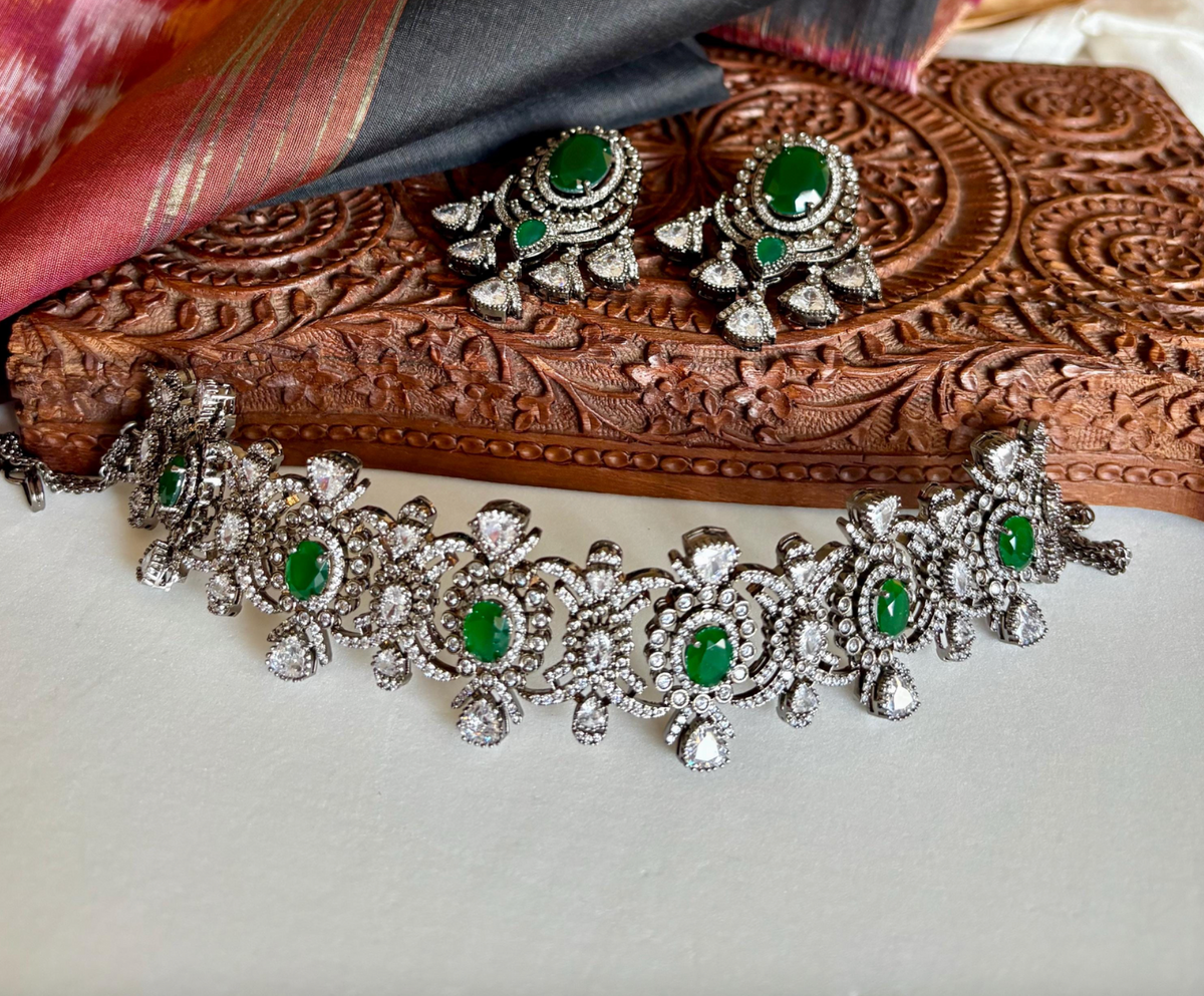 Green Victorian Quartz Choker Jewellery Set