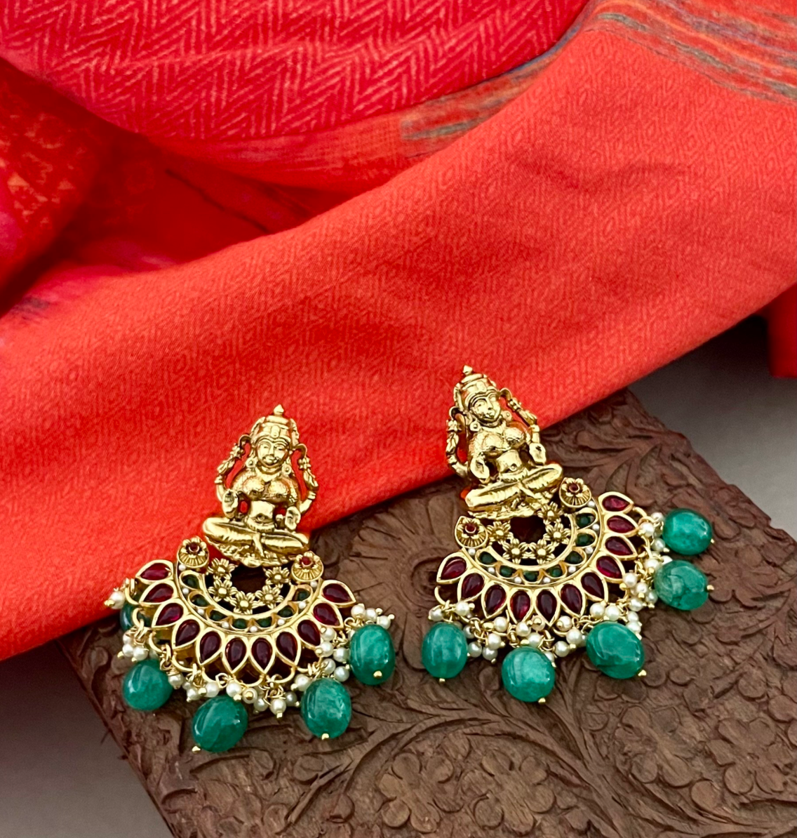 Red and Green Temple Jewelry Set