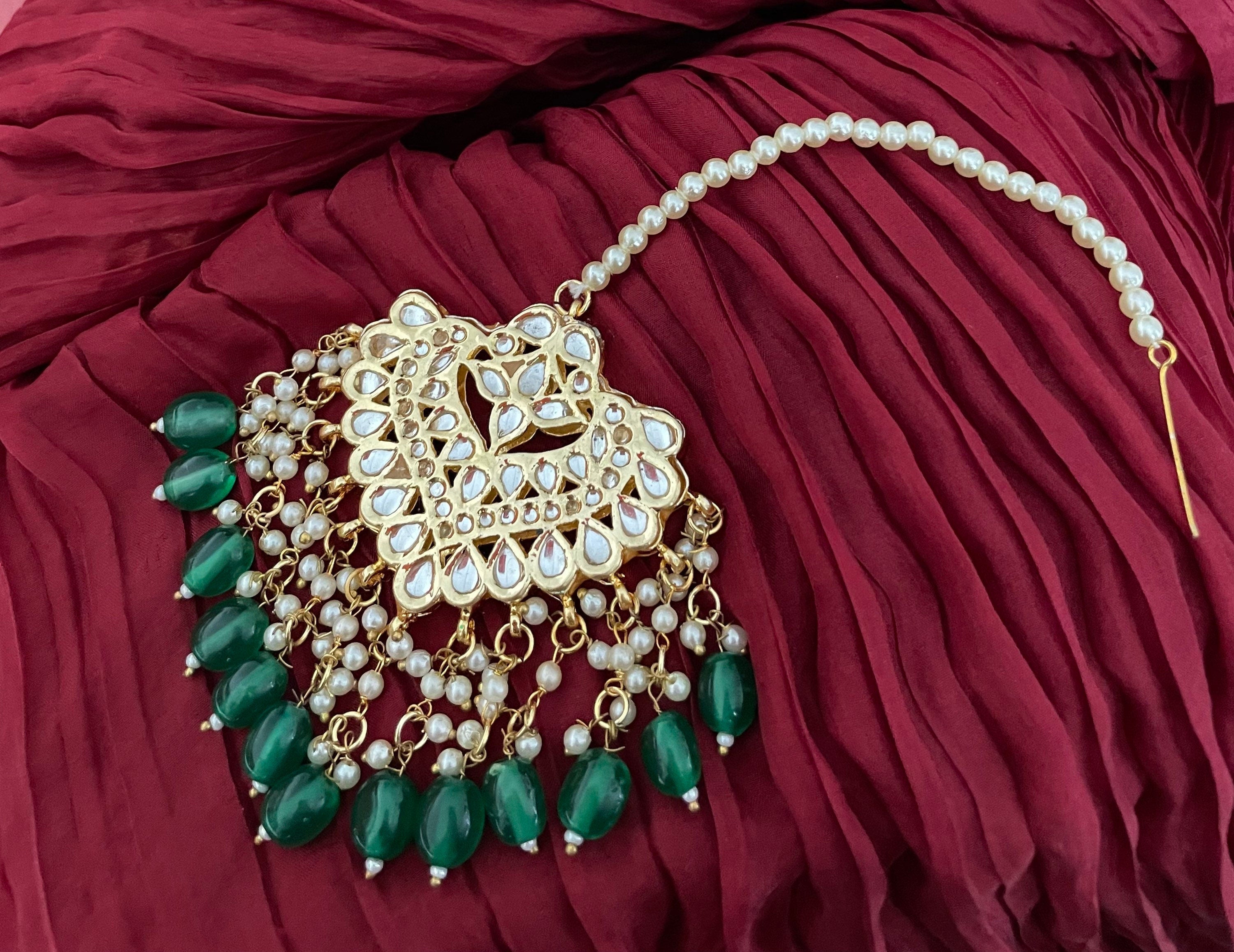 Kundan Tikka Set/Bridal Indian Jewelry/Chandbalis/Punjabi Jewelry/Bollywood Jewelry/Green Maang Tika/Jadau Jewelry