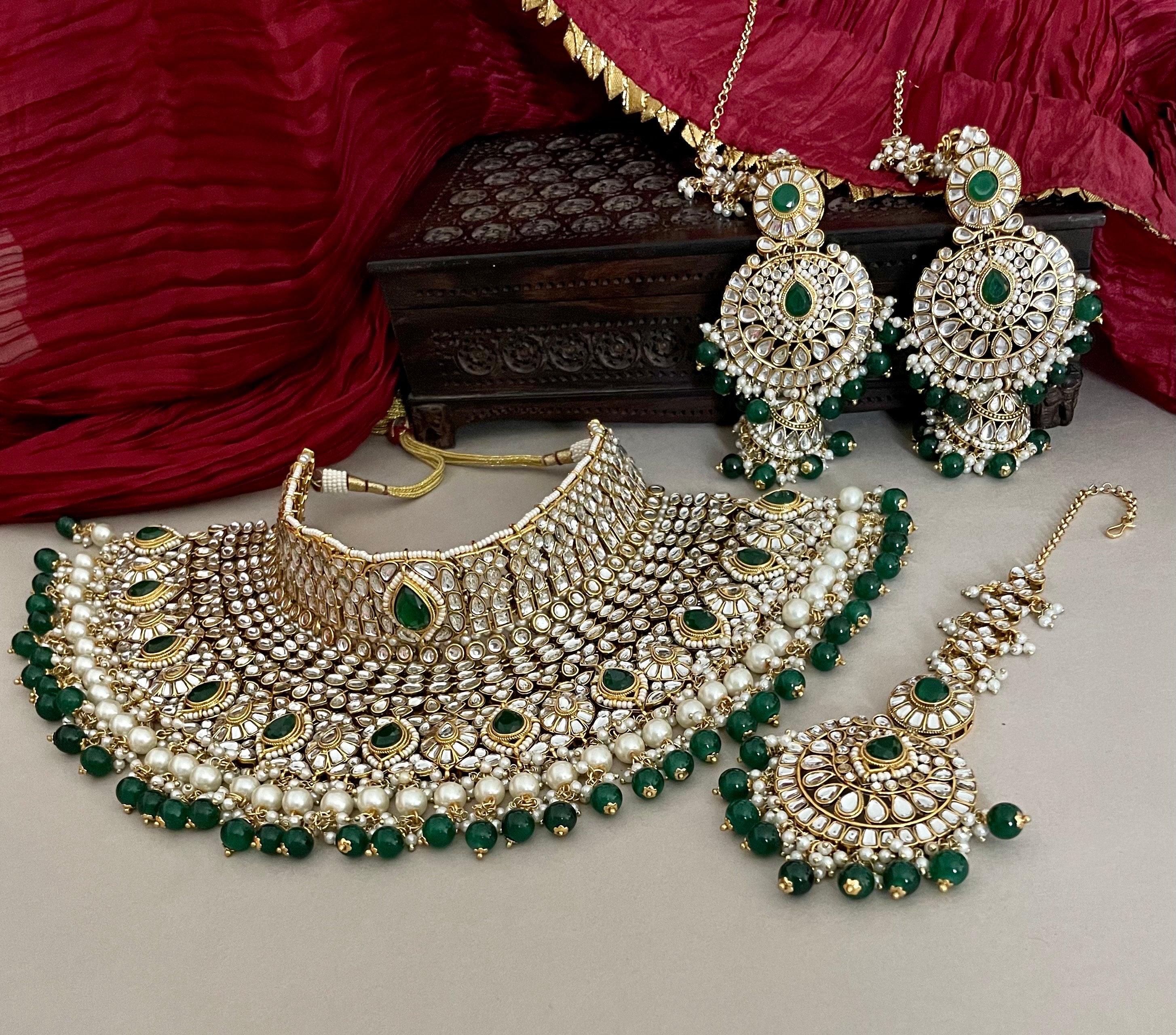 Emerald Green Kundan Bridal Necklace Set