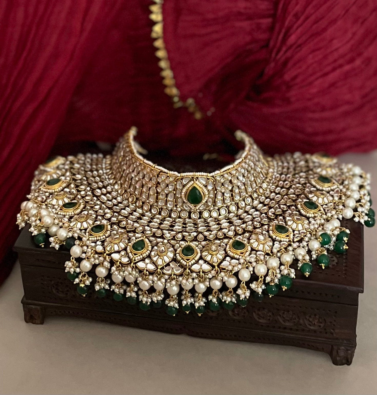 Emerald Green Kundan Bridal Necklace Set