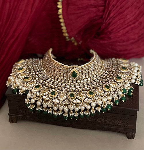 Emerald Green Kundan Bridal Necklace Set