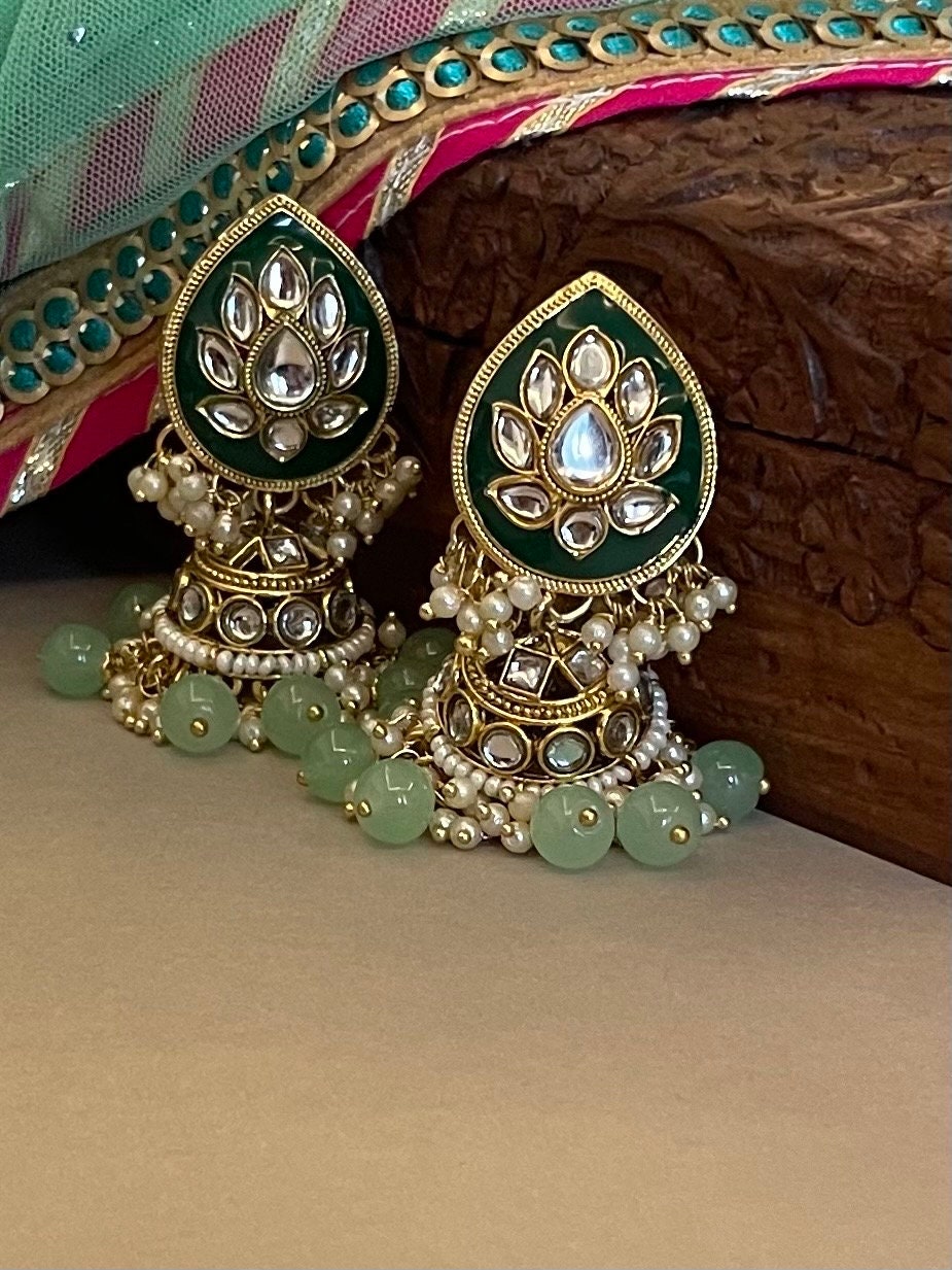 Green Kundan Bridal Necklace Set