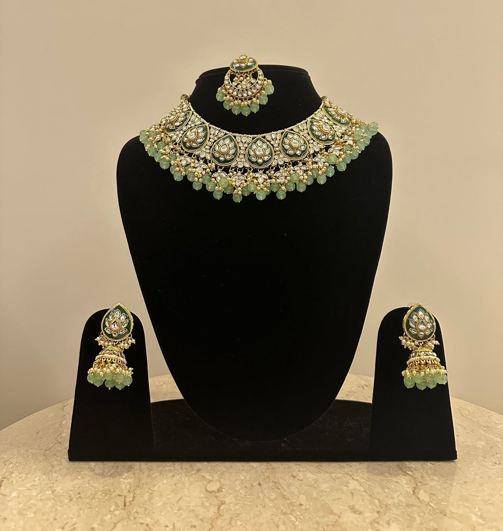 Green Kundan Bridal Necklace Set