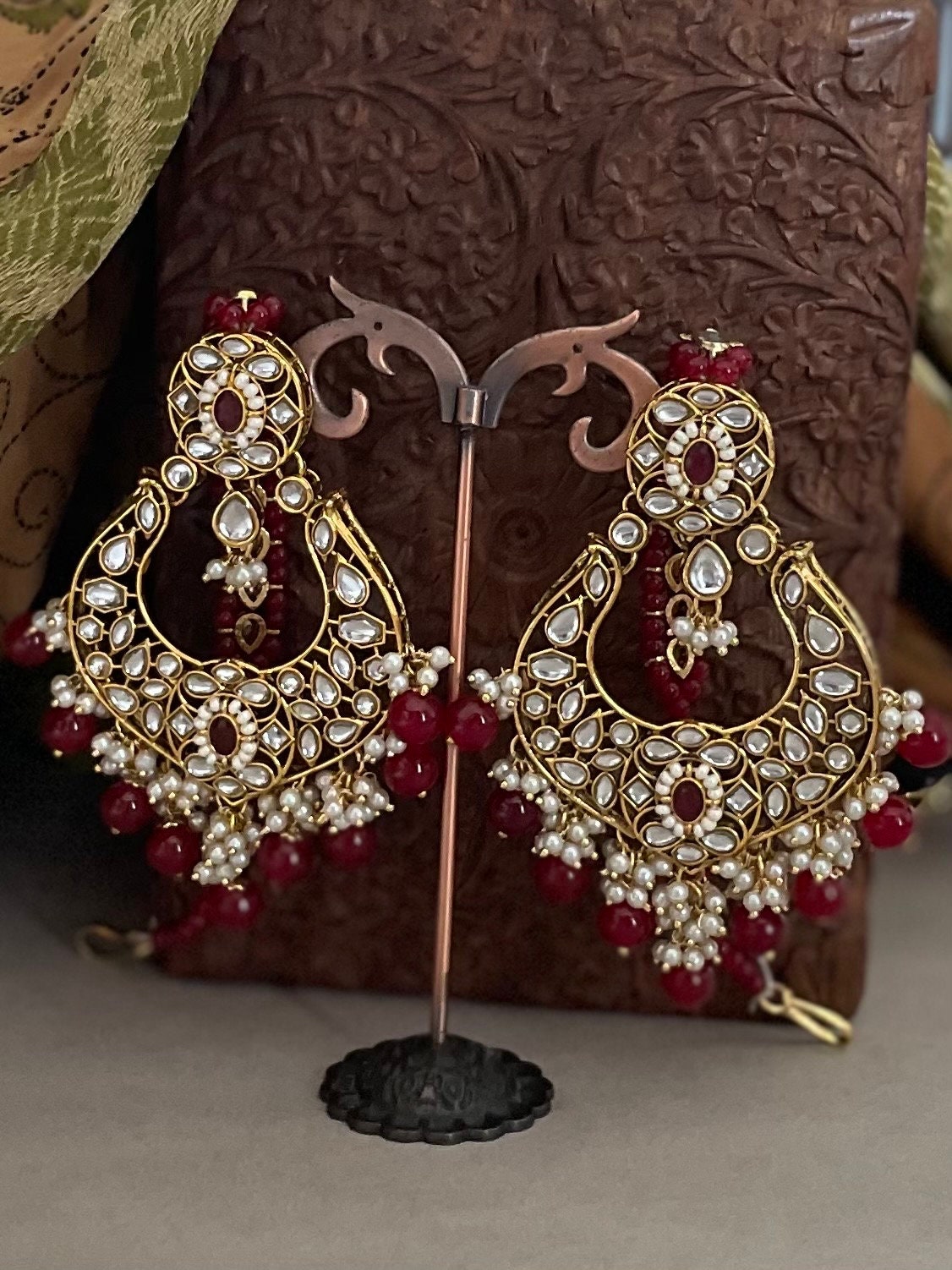 Red Bridal Kundan Jewelry Set/Bridal Choker Set/Bollywood Jewelry/Kundan Necklace Set/Red Kundan Chandbalis/Indian Jewelry Set/Tika Set