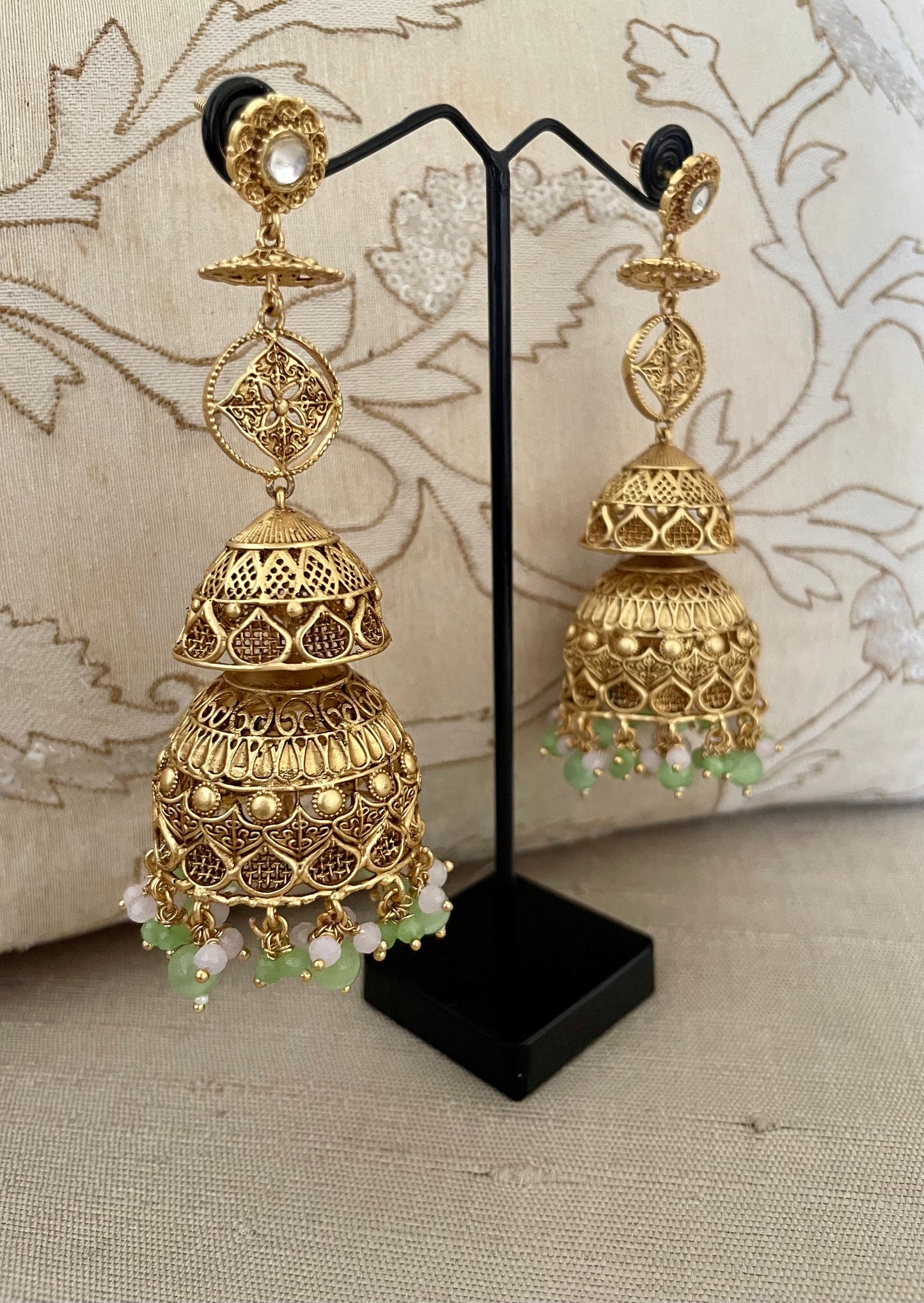 Sabyasachi Inspired/Designer Bridal Jewelry Set/Gold Choker Bridal Set/Pink&Mintgreen Bridal Set/Indian Bridal Jewelry Set/Bollywood Jewelry