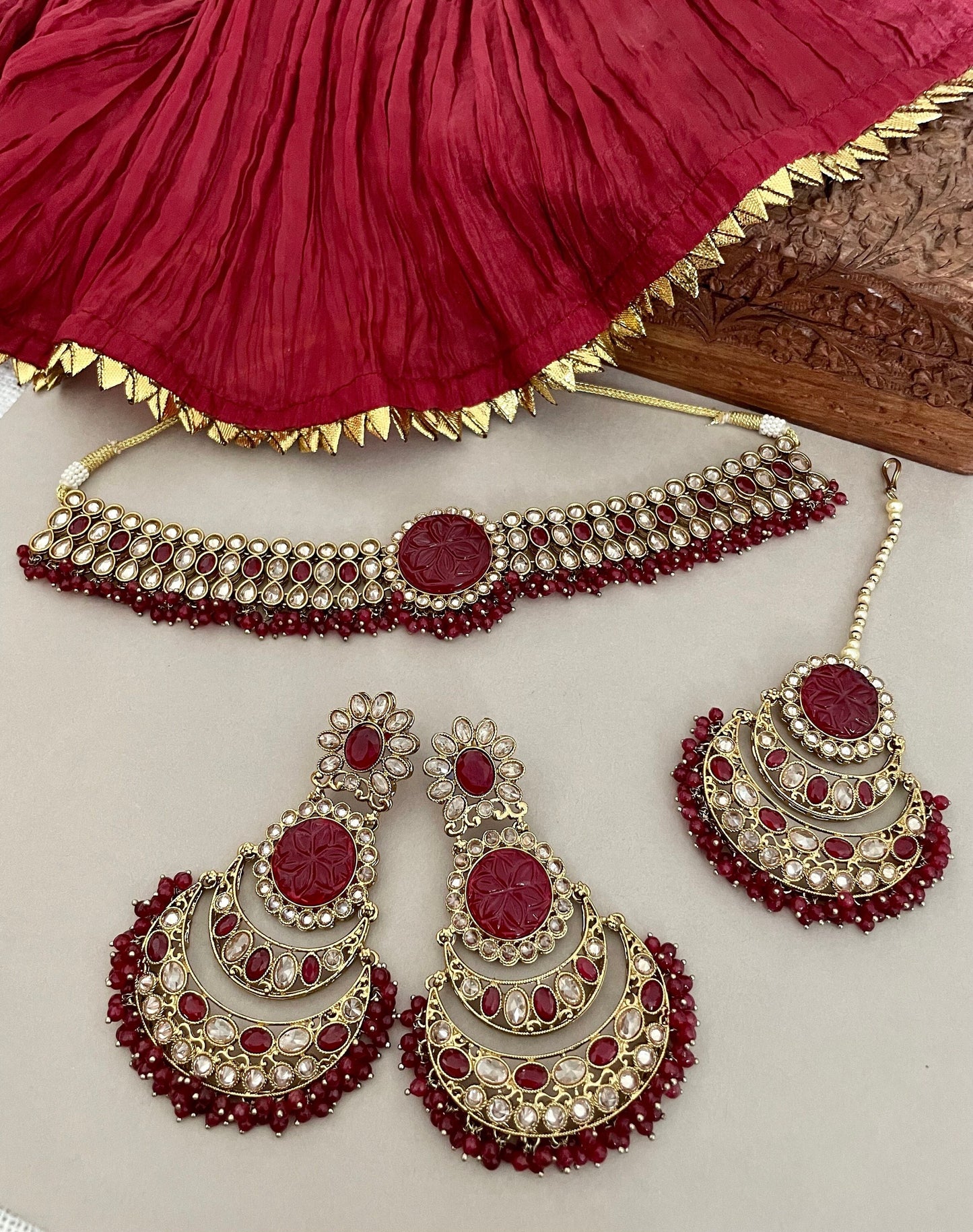 Red Bridal Polki Jewelry Set/Bridal Choker Set/Bollywood Jewelry/Polki Necklace Set/Polki Chandbalis/Indian Jewelry Set/Tika Set