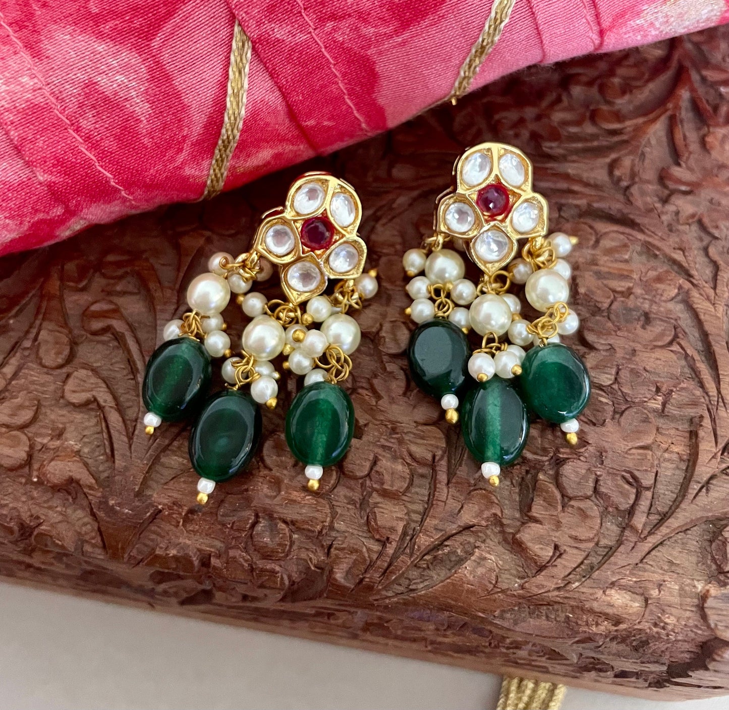 Red and Green Kundan Necklace Set/Dainty Kundan Jewelry Set/Indian Jewelry/Bollywood Jewelry/Kundan Earrings/Wedding Jewelry