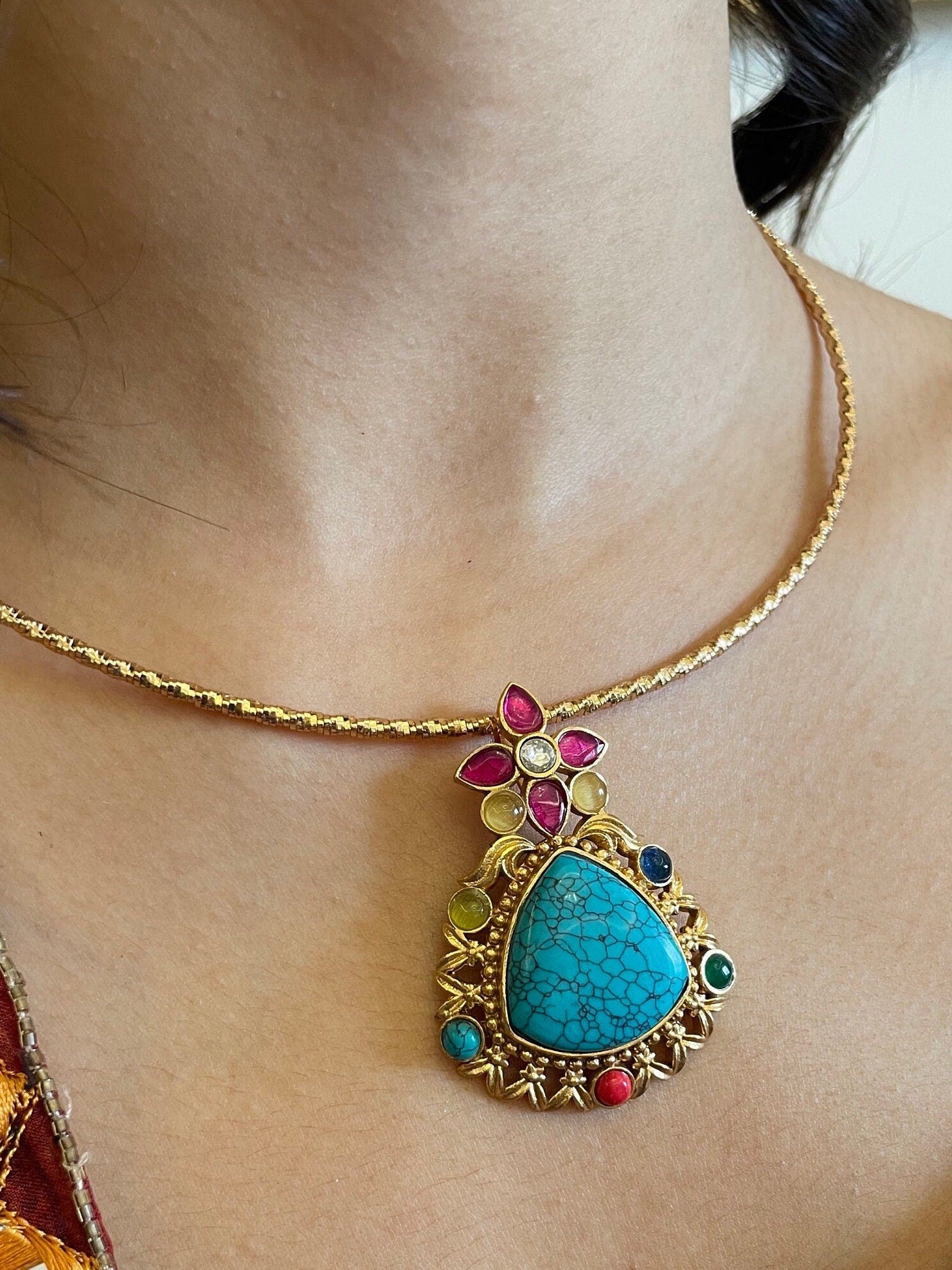 Turquoise Blue Necklace Set