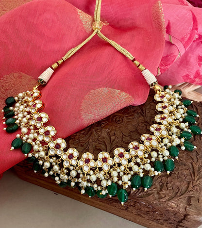 Red and Green Kundan Necklace Set/Dainty Kundan Jewelry Set/Indian Jewelry/Bollywood Jewelry/Kundan Earrings/Wedding Jewelry