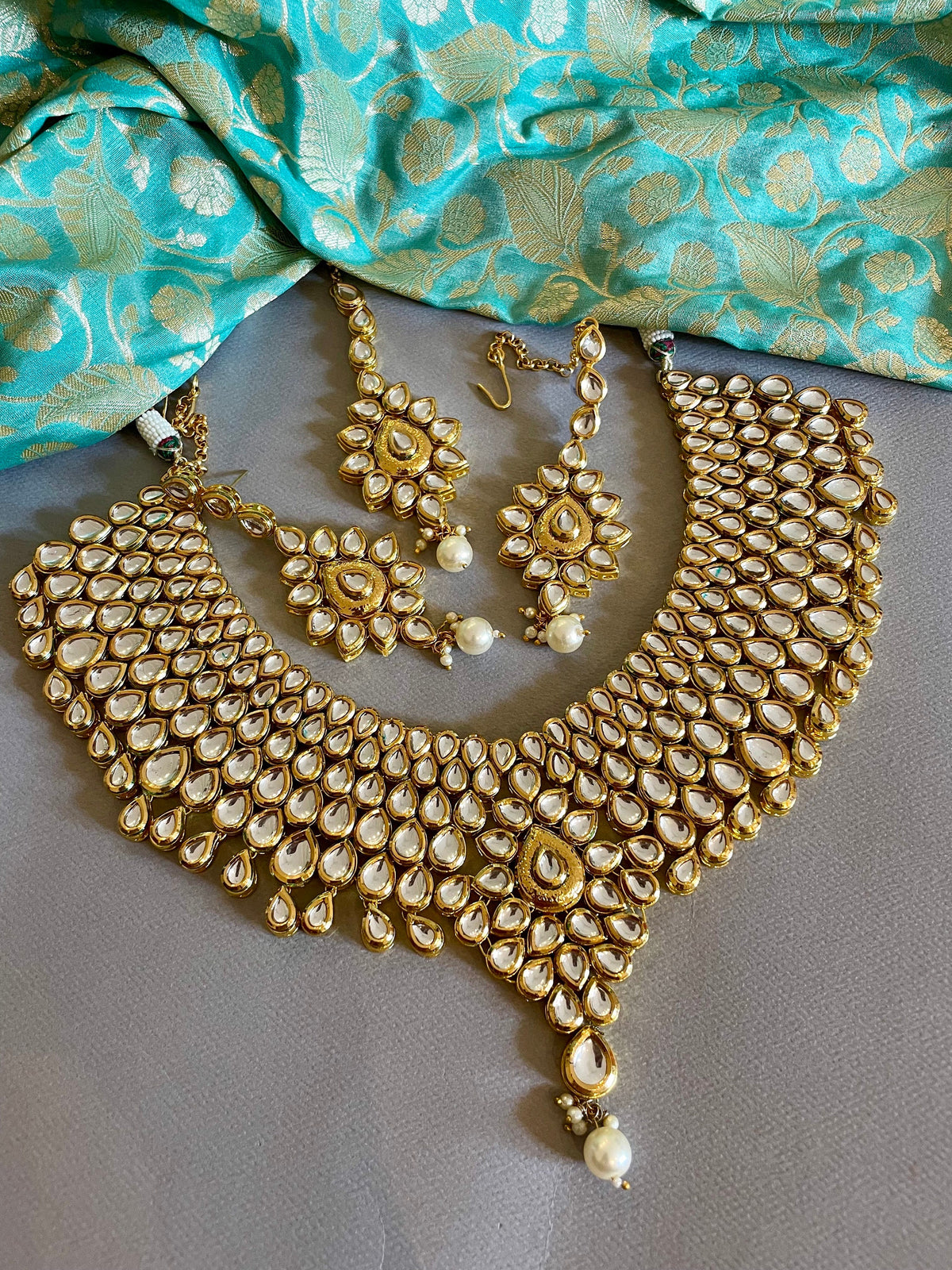 Gold Kundan Bridal Necklace Set