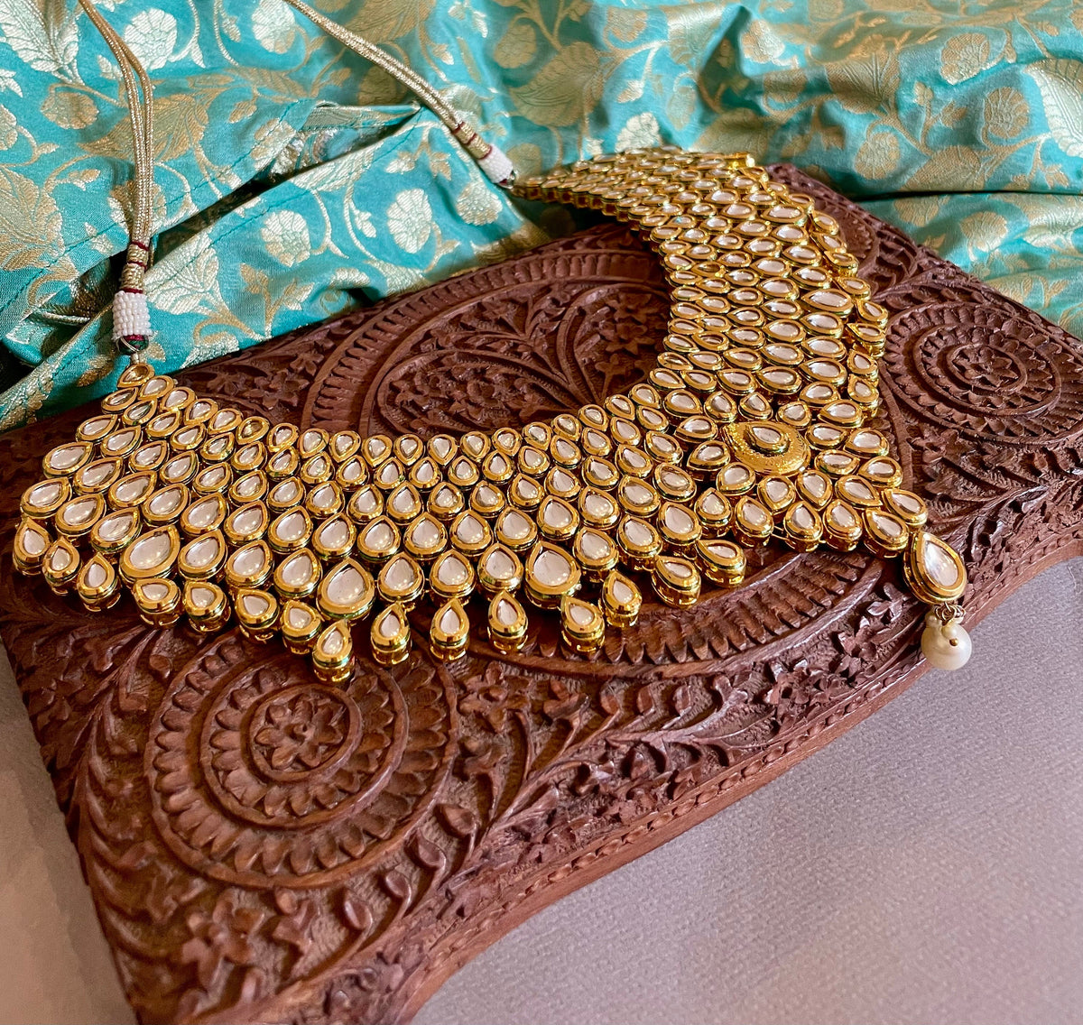 Gold Kundan Bridal Necklace Set